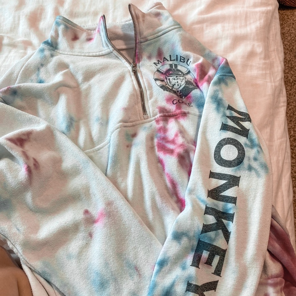 Brandy Melville tiedye sweater